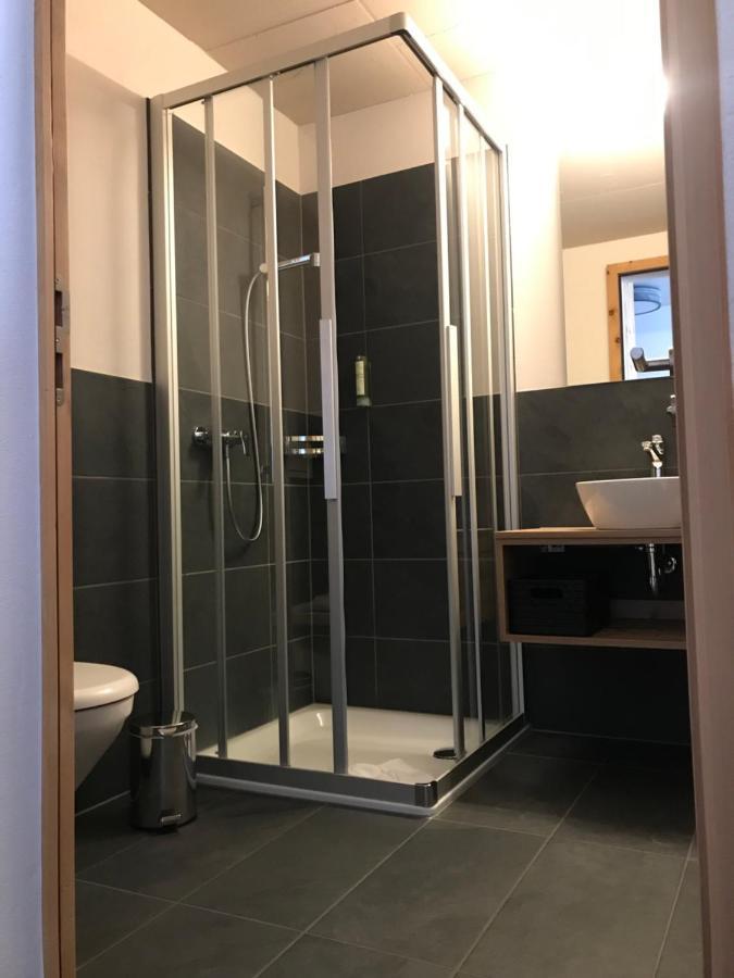 Berghotel Mettmen Schwanden  Zewnętrze zdjęcie