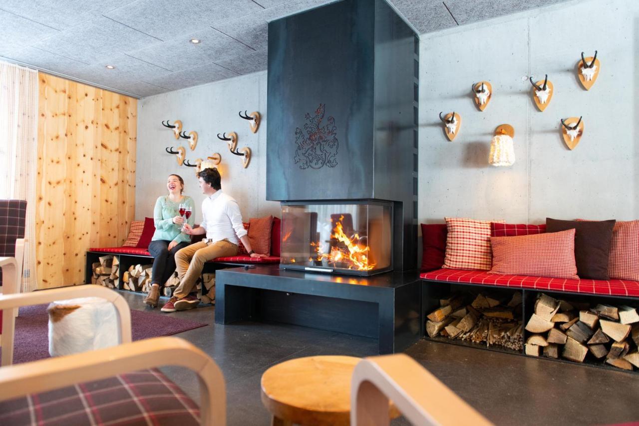 Berghotel Mettmen Schwanden  Zewnętrze zdjęcie