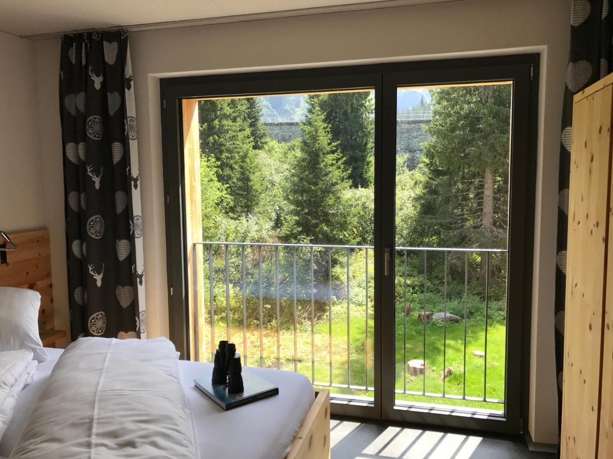 Berghotel Mettmen Schwanden  Zewnętrze zdjęcie